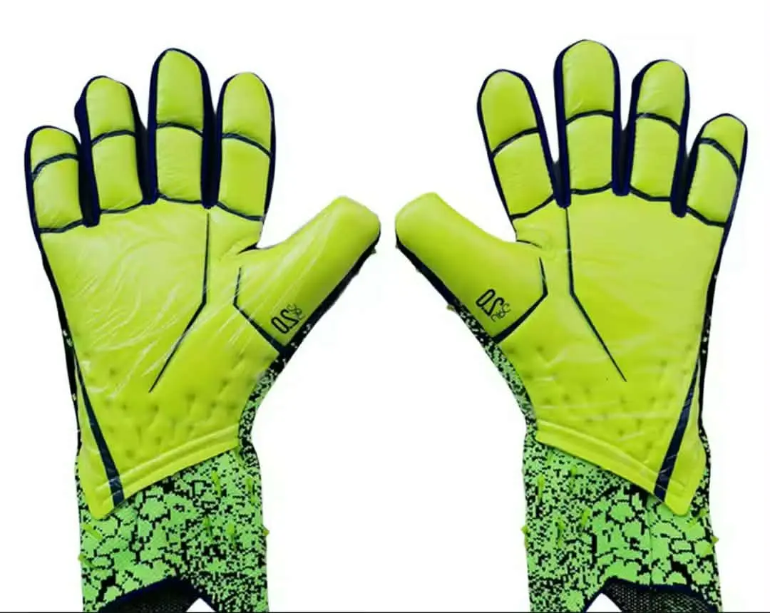 Adult Soccer Goalkeeper Gloves 2